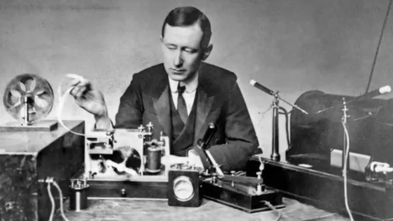 Guglielmo Marconi، مخترع اولین فرستنده و گیرنده رادیویی